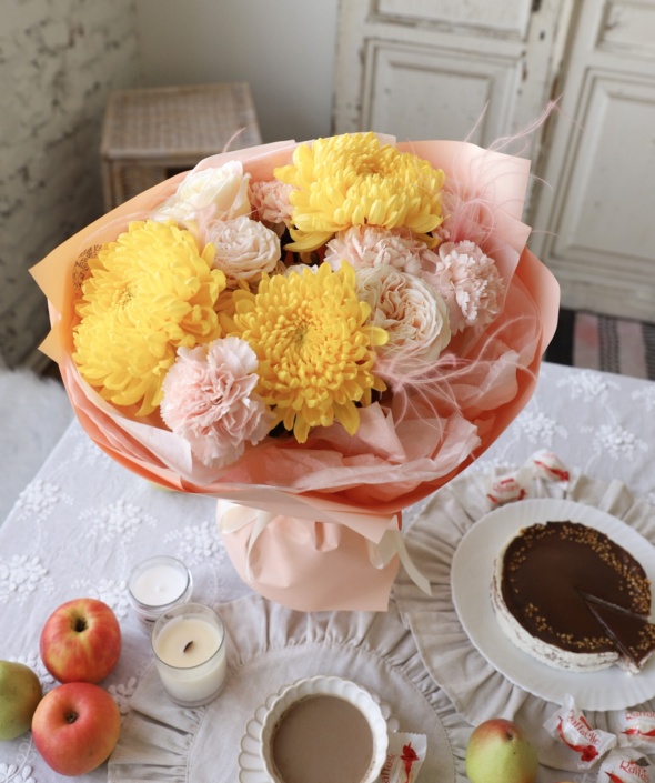 Букет яркий сборный №1669 Букет яркий сборный №1669