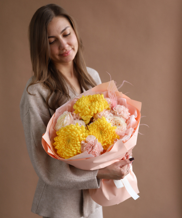 Букет яркий сборный №1669 Букет яркий сборный №1669