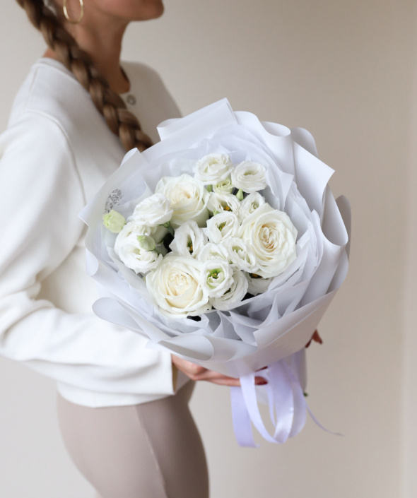 Дуобукет с лизиантусом и розами №1662 Дуобукет с лизиантусом и розами №1662