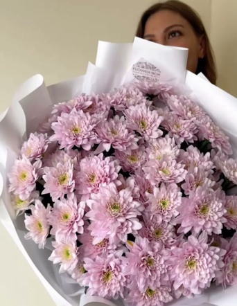 Хризантемы кустовые в белом оформлении (11 шт) №562