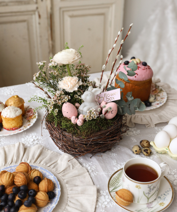 Нежная пасхальная композиция в гнезде №2150