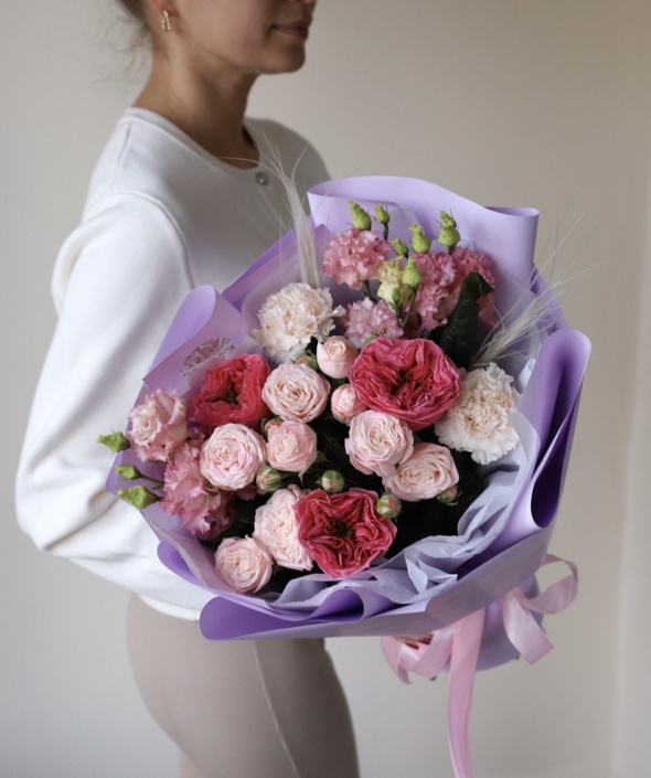 Нежный букет с садовой розой №1715 Нежный букет с садовой розой №1715