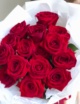 Розы красные в белом оформлении (Россия, 15 шт) №1238
