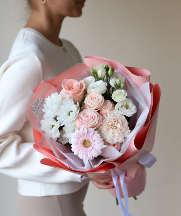 Сборный нежный букет №1301