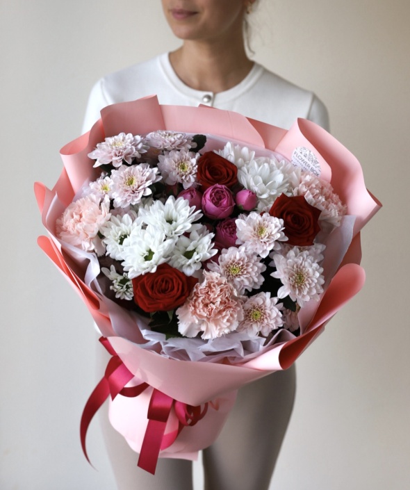 Яркий букет в розовом оформлении №829 Яркий букет в розовом оформлении №829