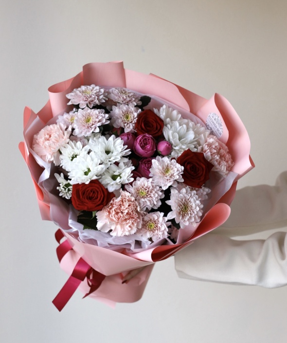 Яркий букет в розовом оформлении №829 Яркий букет в розовом оформлении №829