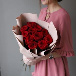 Розы красные в бежевом оформлении (Россия, 11 шт) №1021 - Фото 6