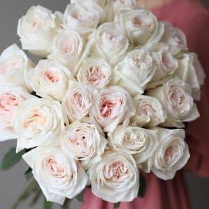 Монобукет из 25 пионовидных роз №1029 - Фото 4