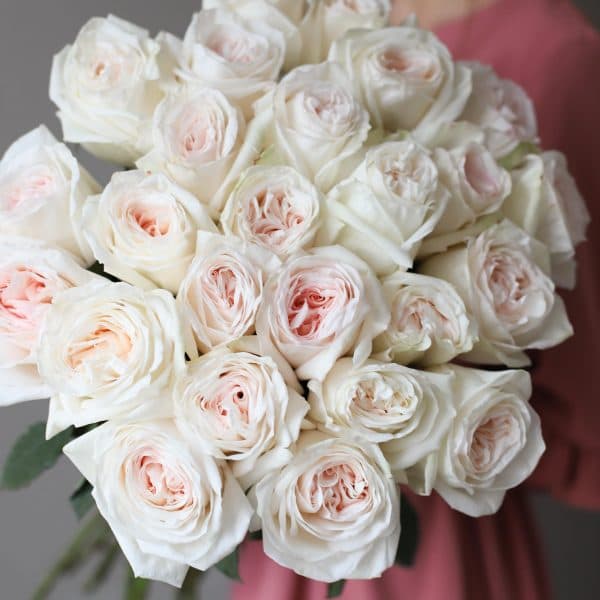Монобукет из 25 пионовидных роз №1029 - Фото 6
