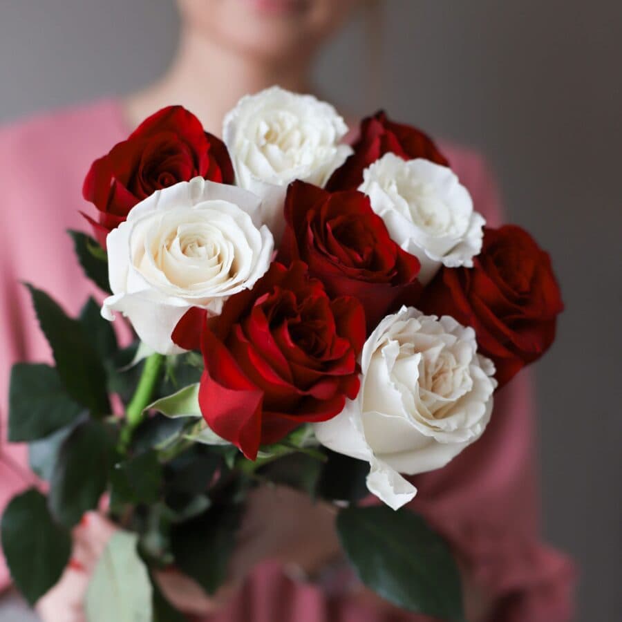 Красные и белые розы в ленту (9 шт) №1033 - Фото 2