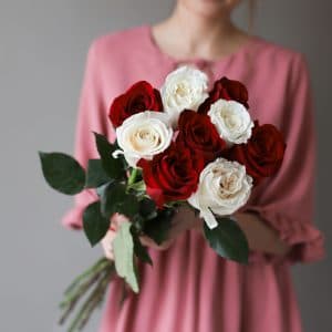 Красные и белые розы в ленту (9 шт) №1033 - Фото 4