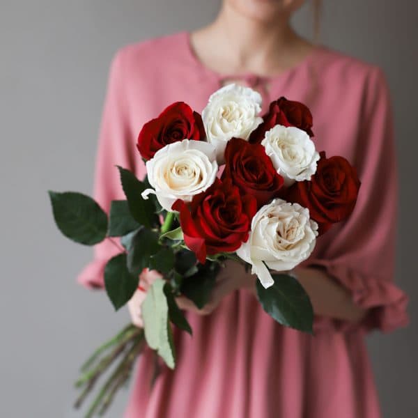 Красные и белые розы в ленту (9 шт) №1033 - Фото 332