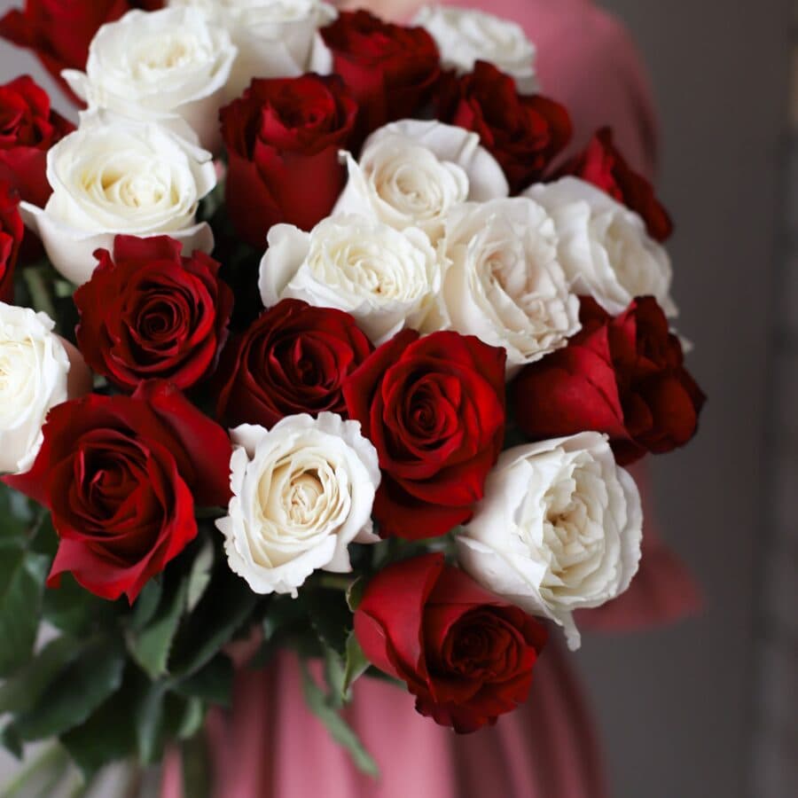 Красные и белые розы в ленту (25 шт) №1035 - Фото 2