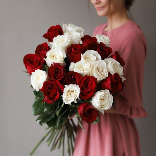 Красные и белые розы в ленту (25 шт) №1035 - Фото 46