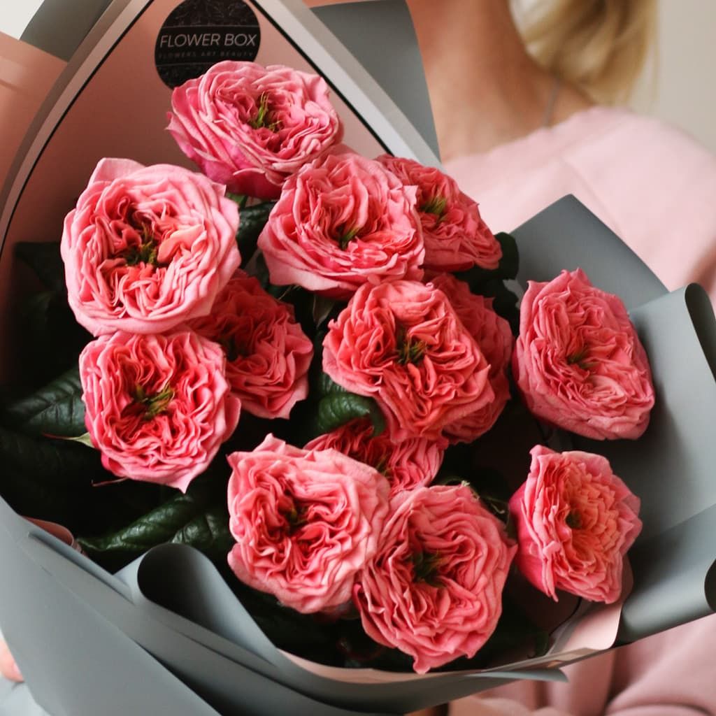 13 роз пионовидных в сером оформлении №1499 - Фото 2