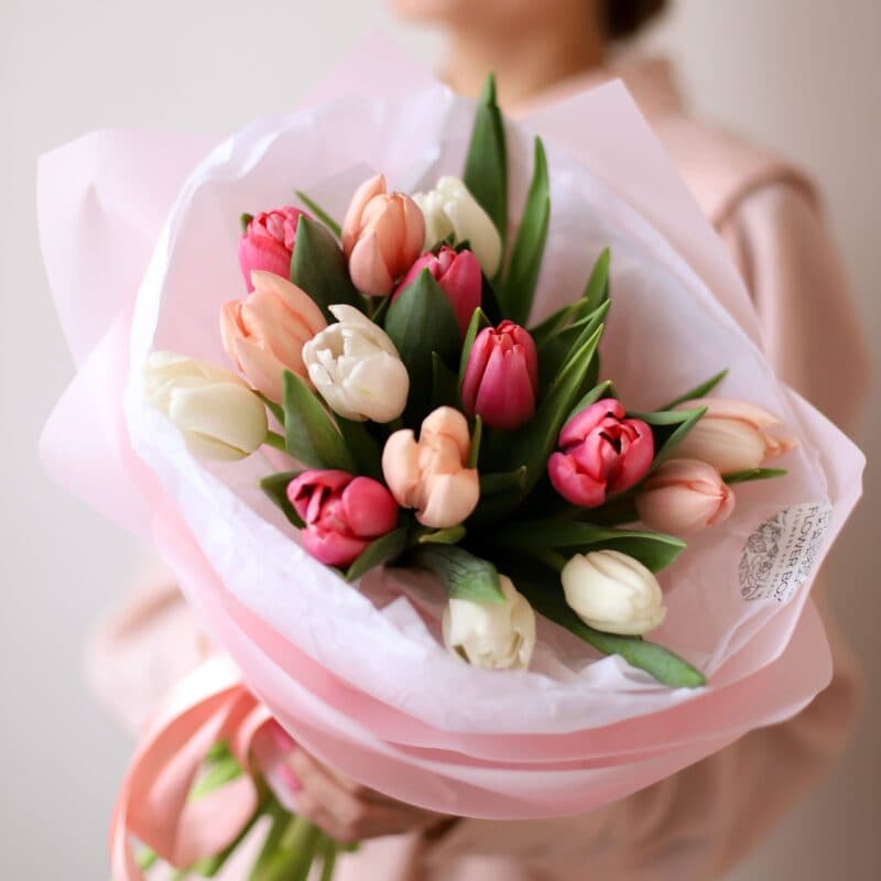 15 тюльпанов в нежно-розовом оформлении (Голландия) №1243 - Фото 2