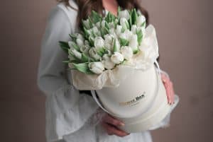 Шляпная коробка с Тюльпанами (51 шт, Голландия) №1059 - Фото 3