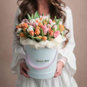 Шляпная коробка с тюльпанами №1060 - Фото 3
