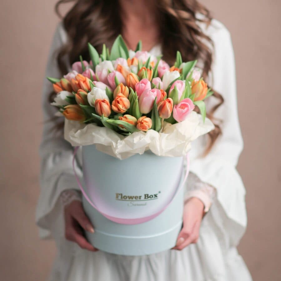 Шляпная коробка с тюльпанами №1060 - Фото 1