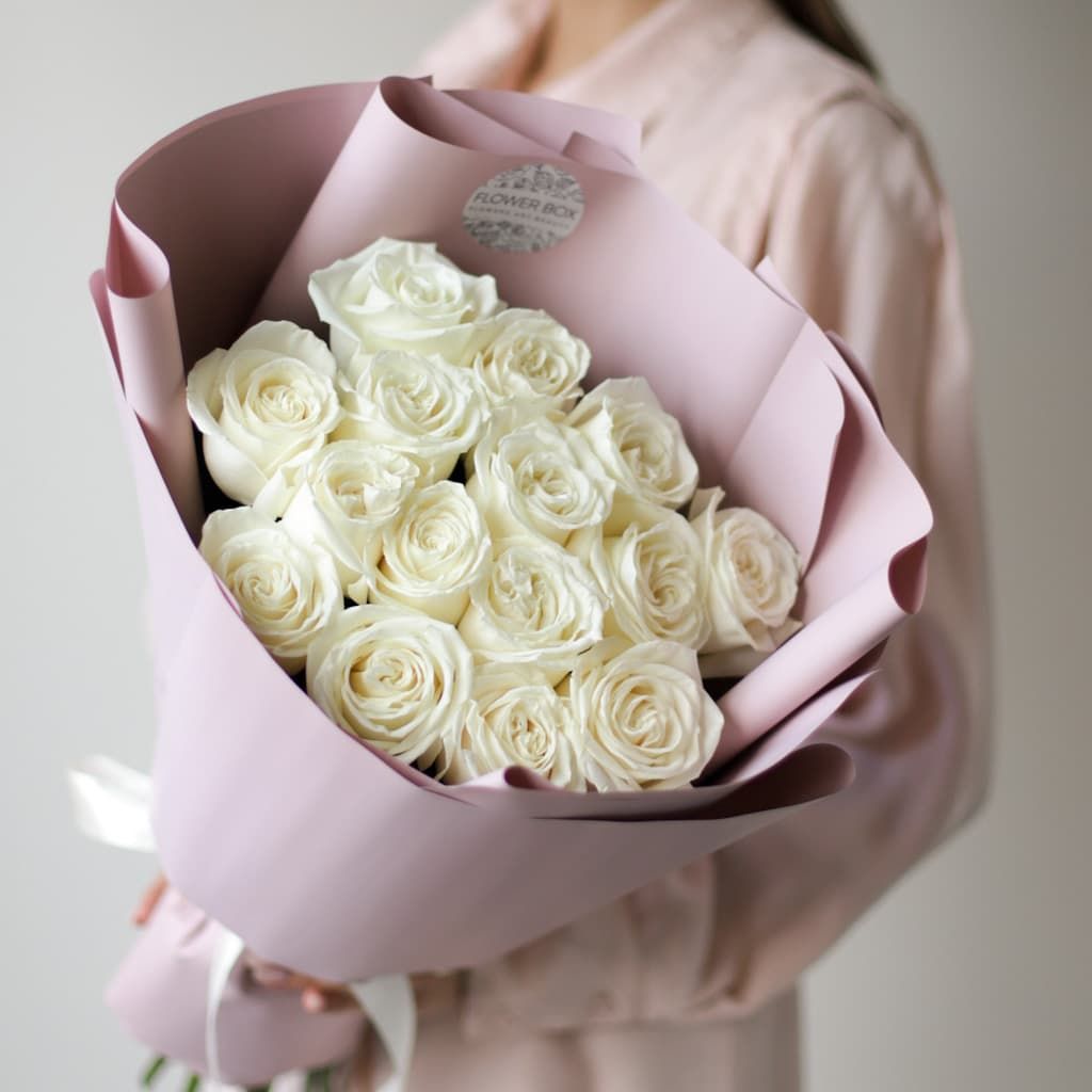Белые розы в нежном оформлении (15 шт) №1748 - Фото 4