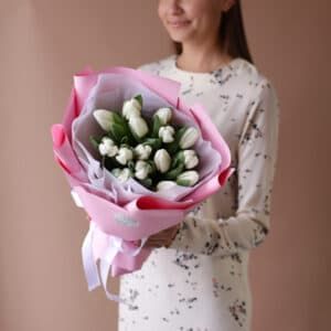 Белые тюльпаны в нежном оформлении №1823 - Фото 4