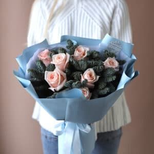 Букет с нежными розами и нобилисом №1831 - Фото 4
