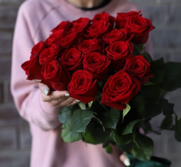 Красные розы в ленту (Россия, 21 шт) №1109 - Фото 16