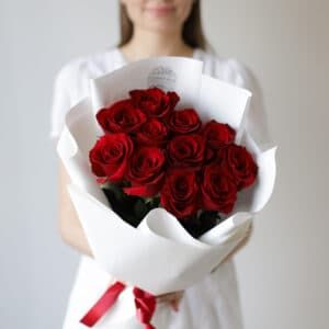 Красные розы в белом оформлении (11 шт) №719 - Фото 3