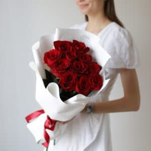 Красные розы в белом оформлении (11 шт) №719 - Фото 4