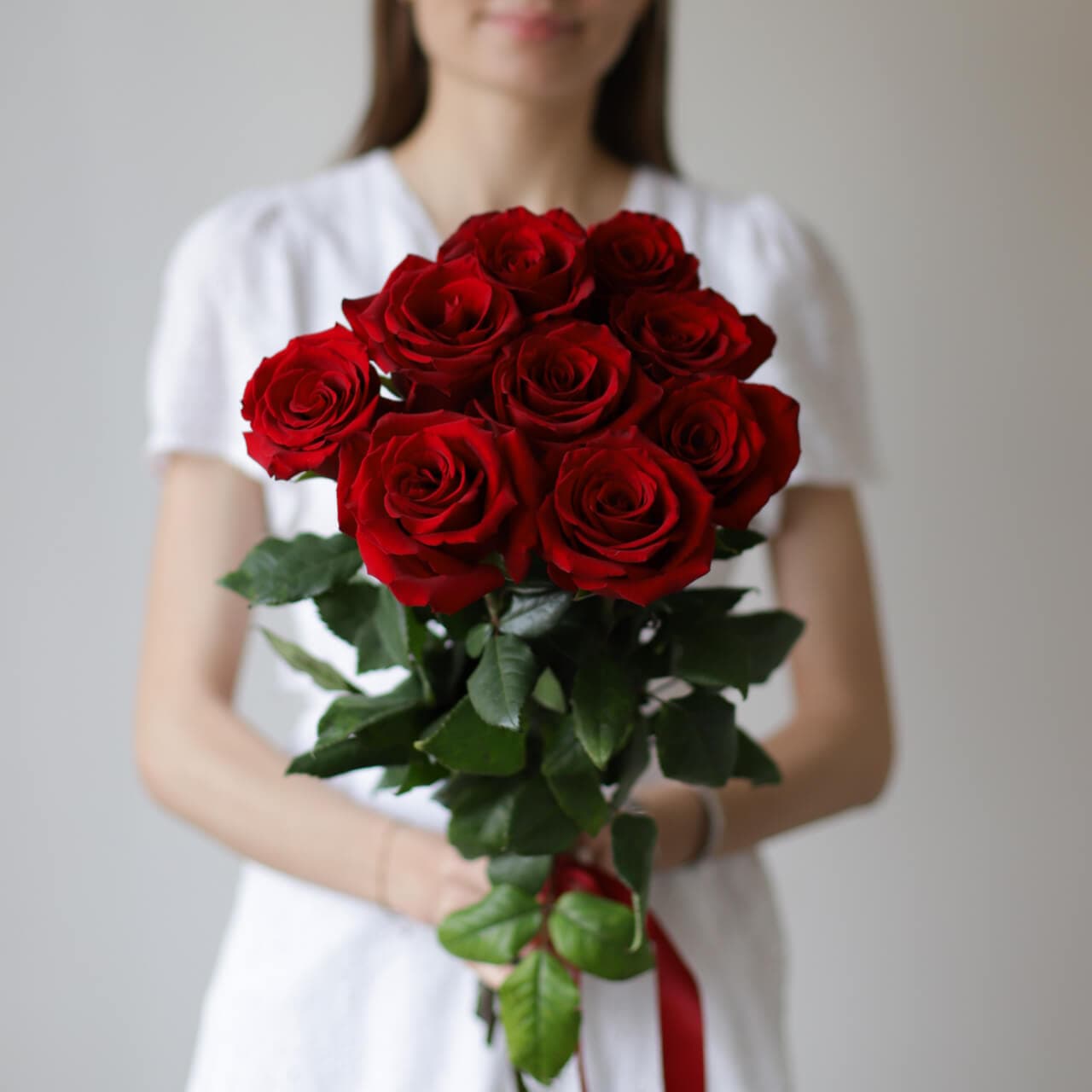 Красные розы в ленту (9 шт) №1039 - Фото 2