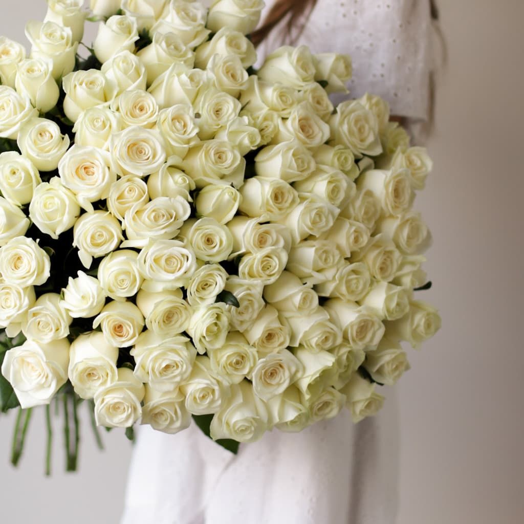 Розы белые в ленту (Россия, 101 шт) №1729 - Фото 2