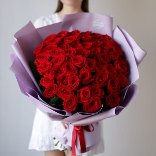 Розы красные в лавандовом оформлении (Россия, 51 шт) №1110 - Фото 43