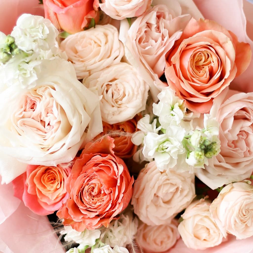 Сборный букет с маттиолой и пионовидными розами №1353 - Фото 2