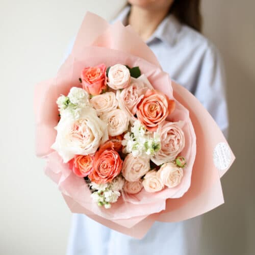 Сборный букет с маттиолой и пионовидными розами №1353 - Фото 129