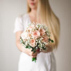 Свадебный букет c гипсофилой  и розами №1673 - Фото 3
