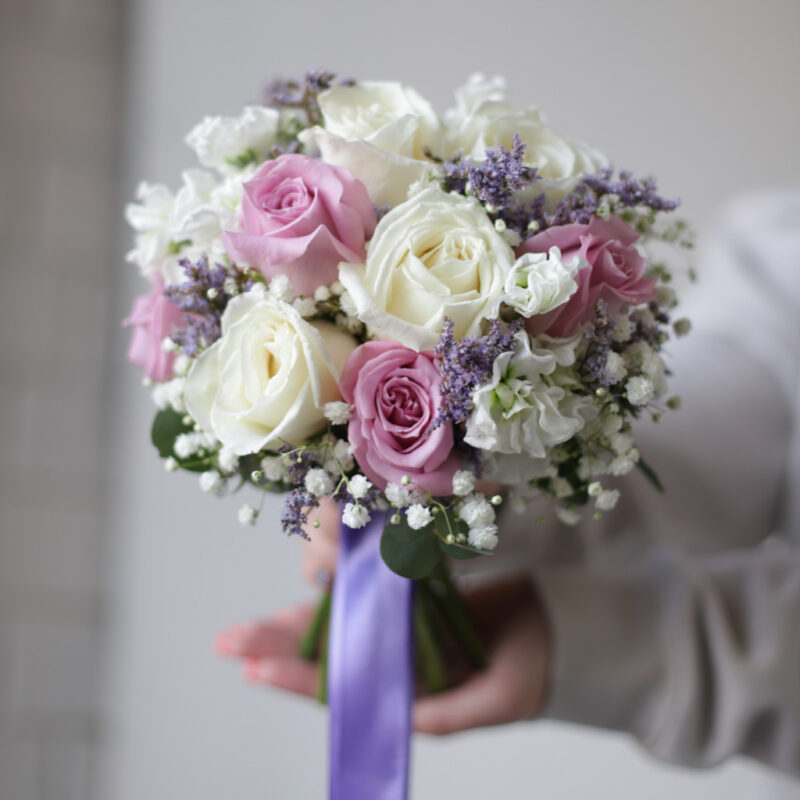 Свадебный букет с лавандовыми розами №992 - Фото 1